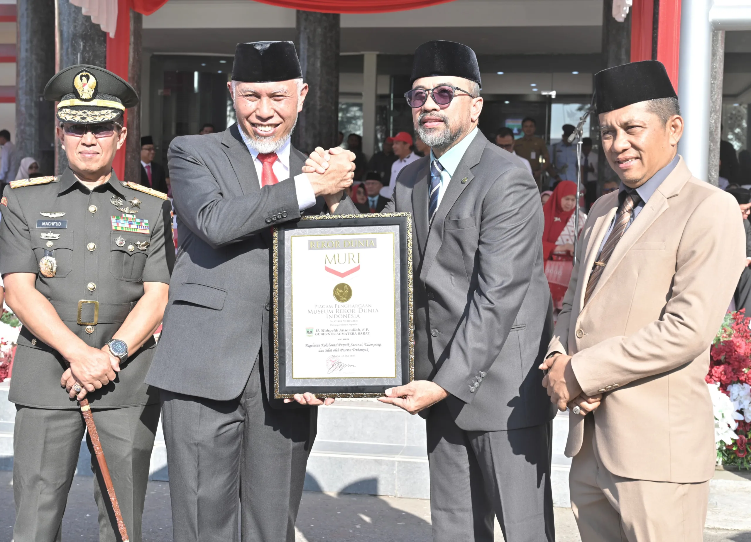 Pimpin Upacara Harkitnas ke-117, Gubernur Mahyeldi Tegaskan Pemerintah Harus Hadir di Tengah Rakyat