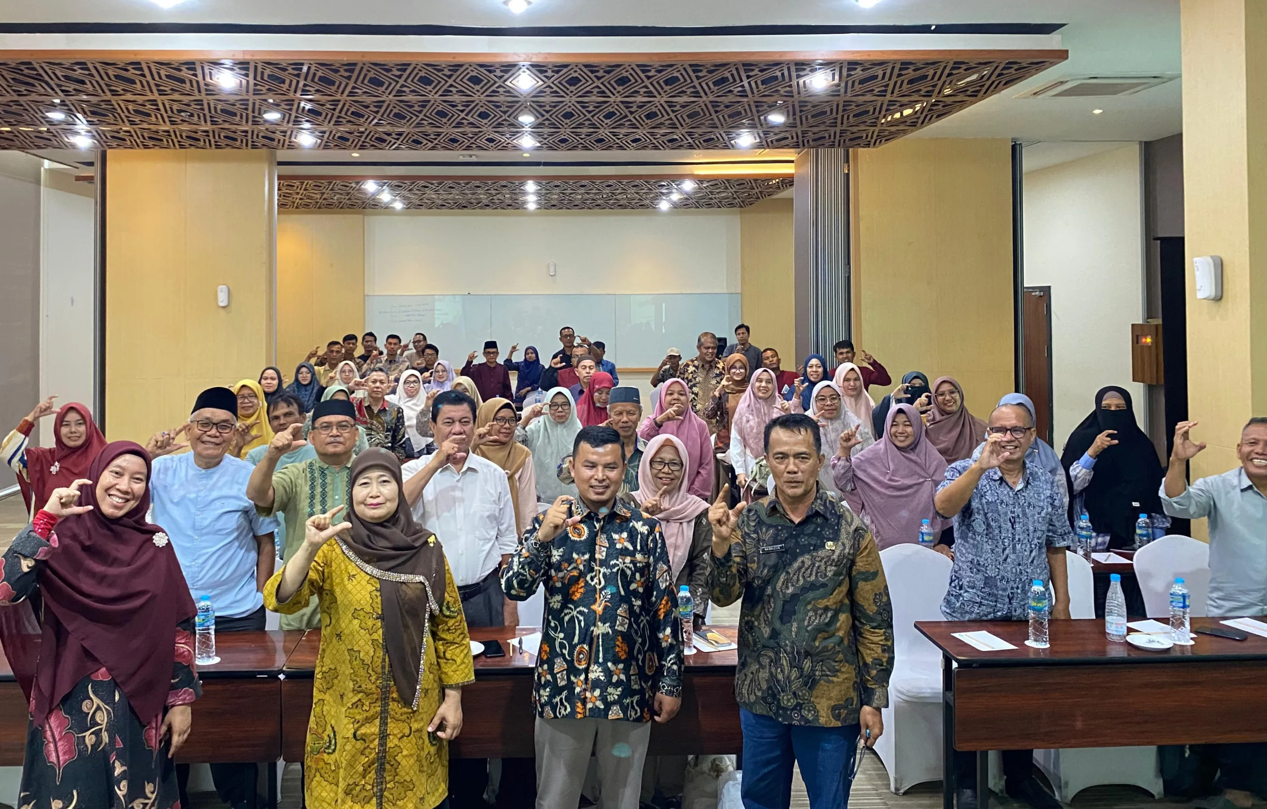 Anggota DPRD Sumbar Syofian Hendri: Ayo Satukan Frekuensi Koperasi Syariah