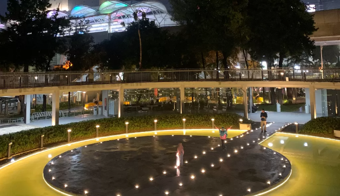 Asyik..! 5 Taman Kota Jakarta Resmi Beroperasi 24 Jam