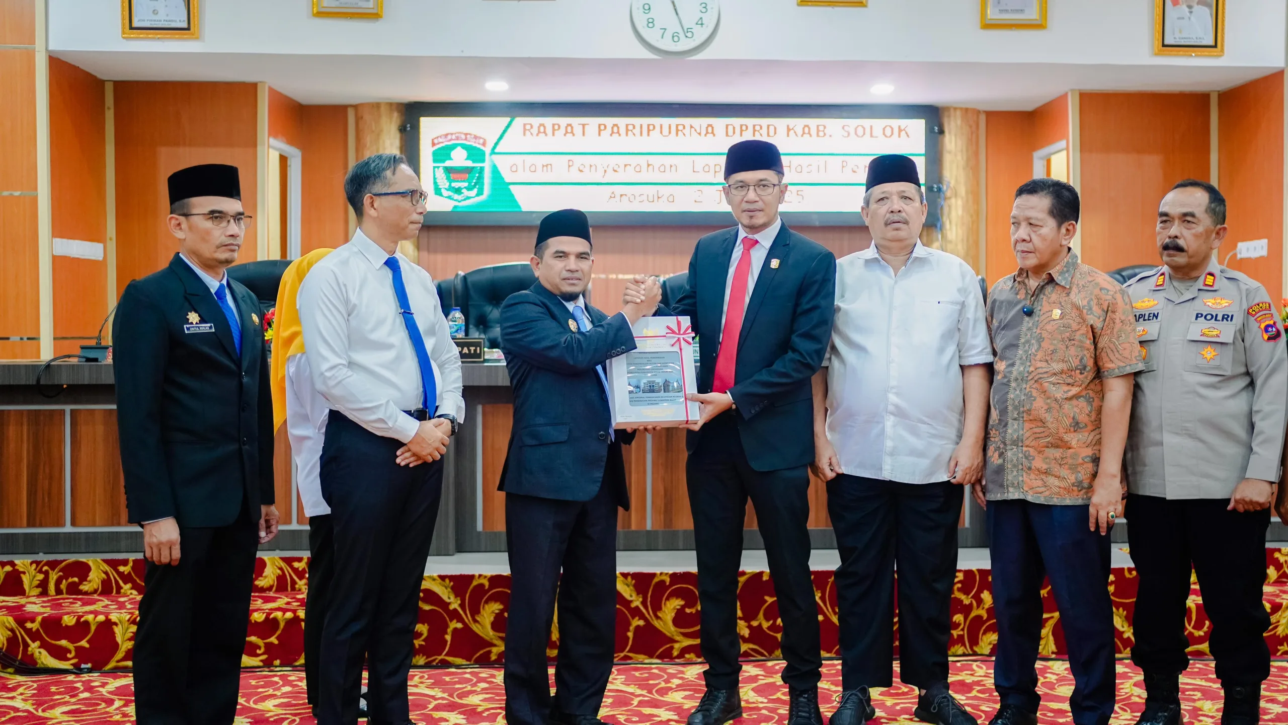Wakil Bupati Solok Serahkan LHP BPK atas Penyelenggaraan Pemerintahan Tahun Anggaran 2024