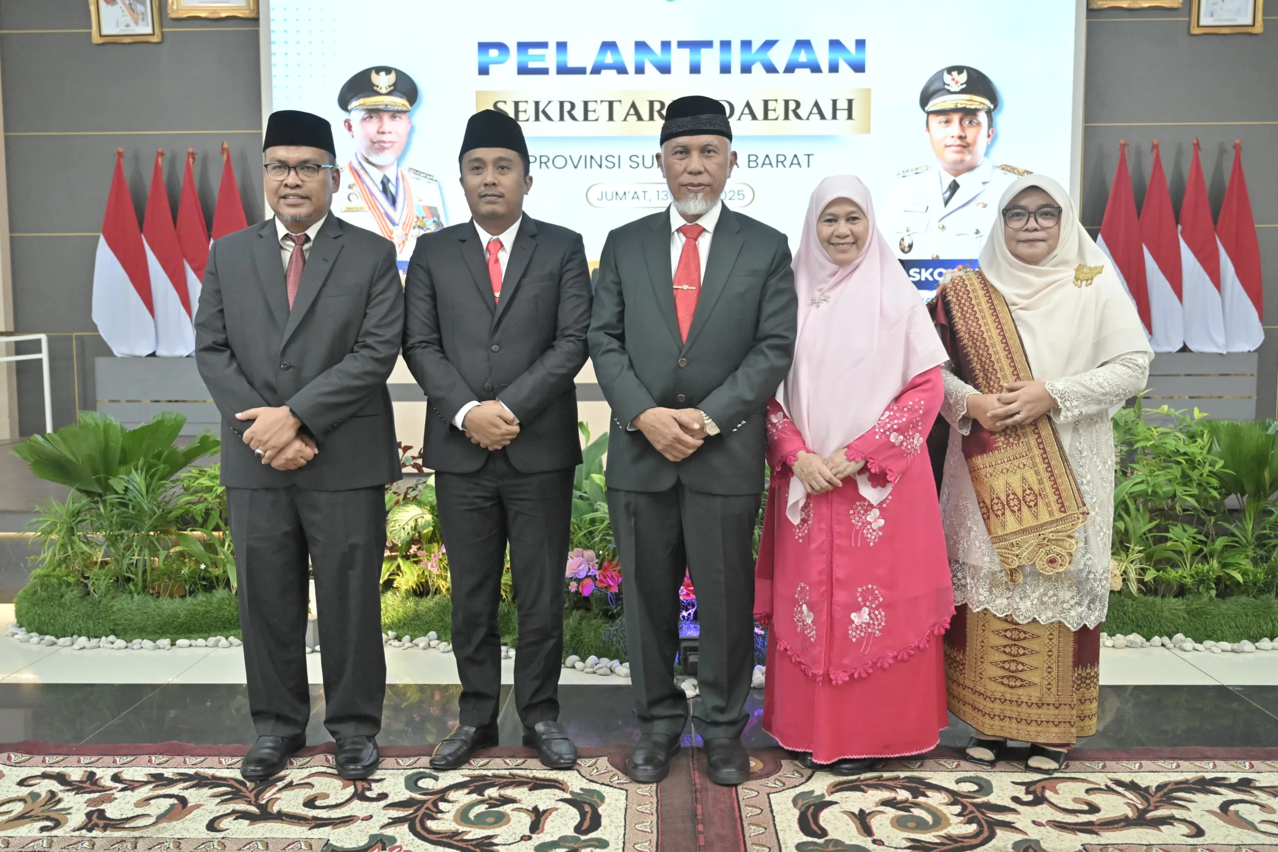 Arry Yuswandi Resmi Dilantik Sebagai Sekda Sumbar, Gubernur Mahyeldi: Sekda Adalah Mesin Penggerak Pemerintahan