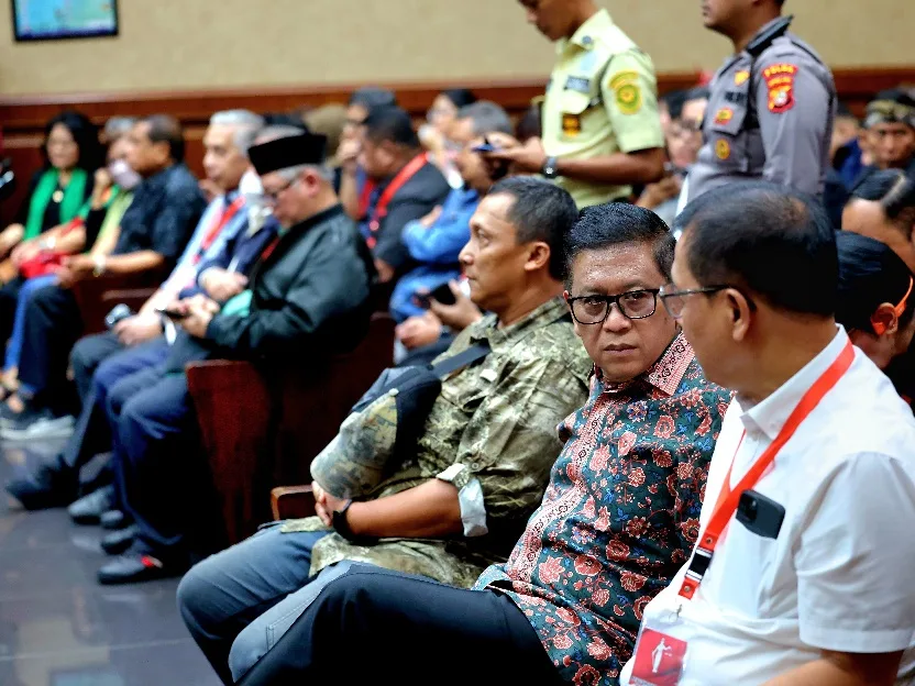 Hasto Kristiyanto Apresiasi Dukungan Mantan Wakapolri Oegroseno dan Tokoh Nasional