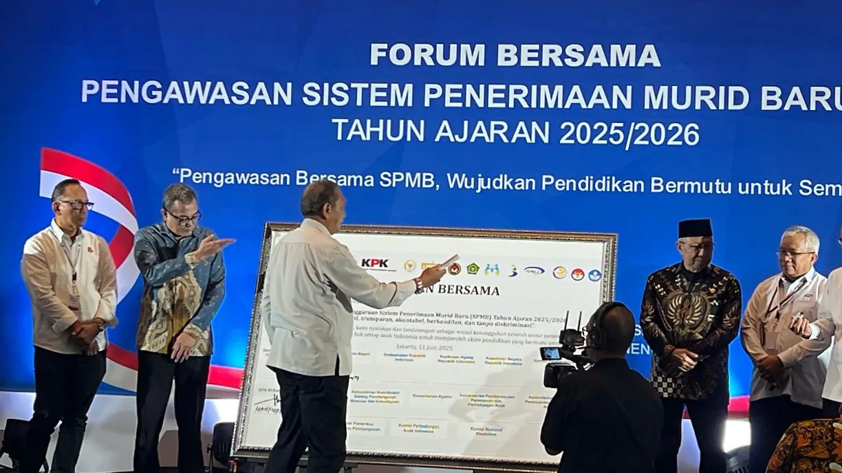 Pemerintah Pusat dan Daerah Siap Kawal Transparansi dan Akses Pendidikan