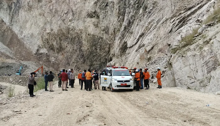 Tim SAR Temukan 2 Jenazah Lagi, Total Korban Meniggal Longsor Tambang Gunung Kuda 19 Jiwa