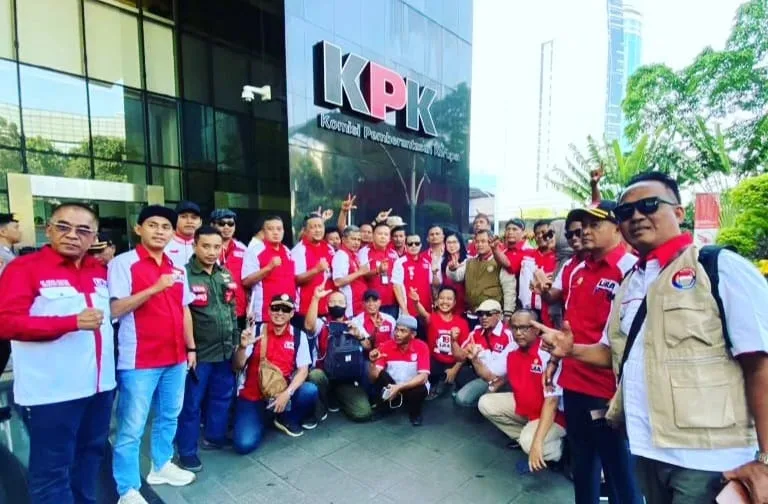 LSM LIRA: Adu Kuat KPK vs Bobby Nasution dalam Korupsi Topan Ginting