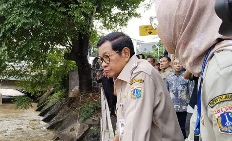 Pemprov DKI Jakarta Ungkap Mafia Lahan Bermain dalam Penlok Pelebaran Kali Ciliwung