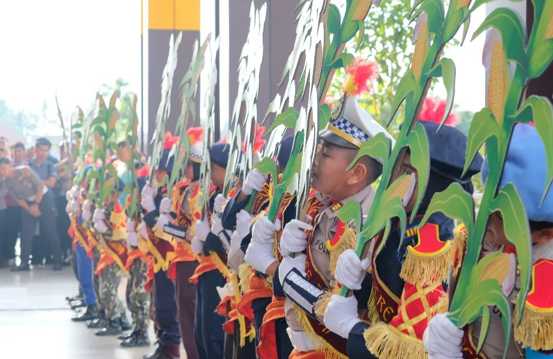 Riau Bhayangkara Run 2025 Sukses Mengerek Perekonomian Riau dengan Ribuan Peserta