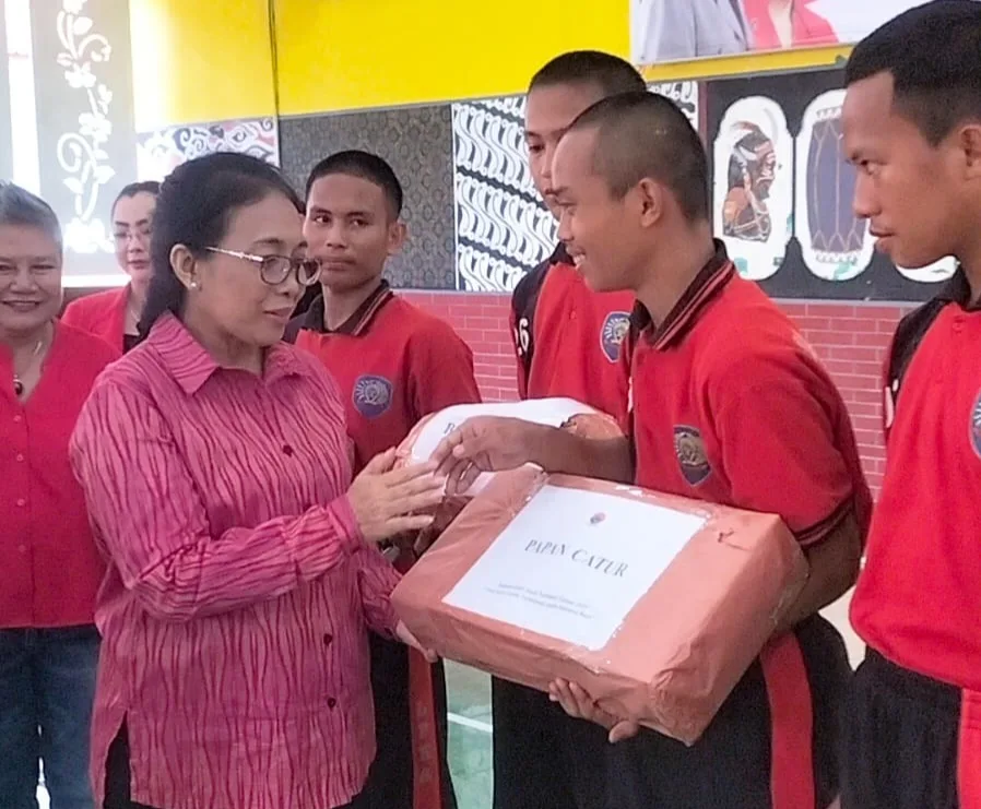 Hari Anak Nasional 2025, DPP PDIP Lakukan Kunjungan ke RS dan LPKA Kelas 1 Tangerang