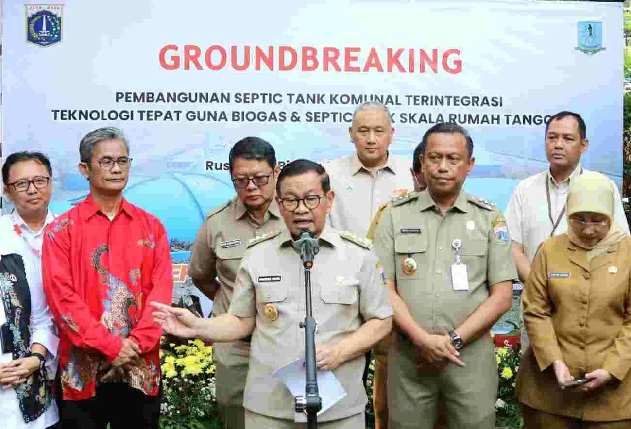 Terjun ke Rusun Bidara Cina, Gubernur Pramono Resmikan Pembangunan Septic Tank Komunal
