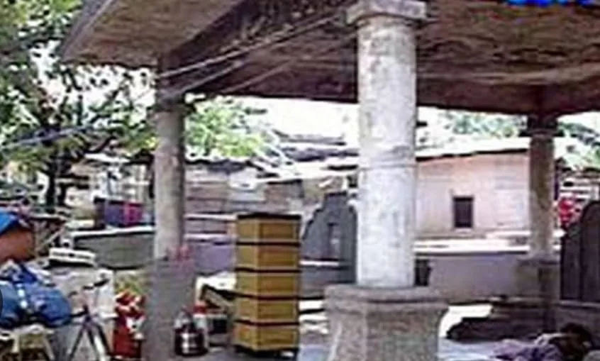 Kuburan China di Jatinegara Jadi Lokasi Mesum
