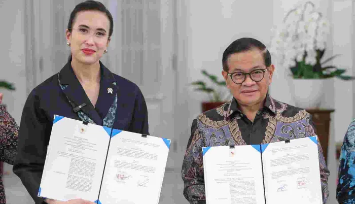 Kemenparekraf dan Pemprov DKI Teken MoU Terkait Pengembangan Pariwisata