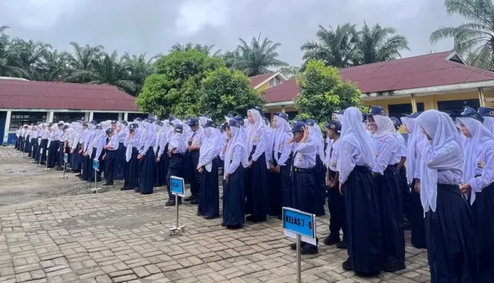 MPLS SMPN III Tangkahan Durian Berjalan Baik dan Lancar