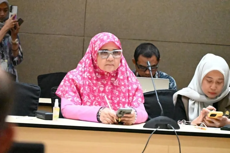 Aggota DPR RI Nevi Zuairina Samapaikan Jangan Ada Rangkap Jabatan di BUMN
