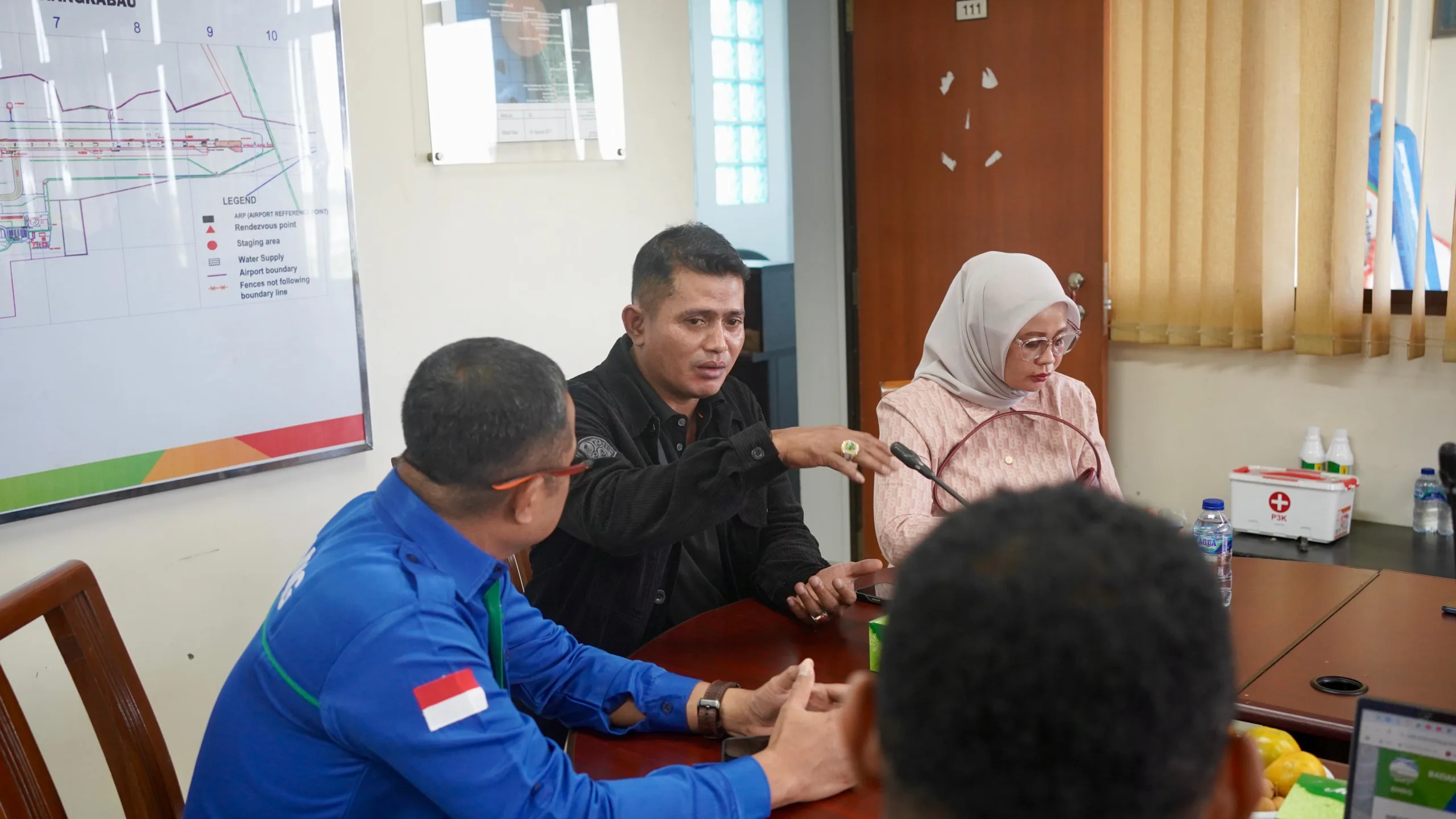 Bupati Solok Ikuti Operasi Modifikasi Cuaca (OMC) untuk Atasi Karhutla dan Cegah Kekeringan