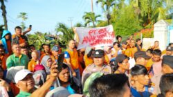 Wamenaker dan Wagub Sumbar Turun Tangan, Ratusan Karyawan PT Bumi Sarimas Tuntut Gaji Empat Bulan