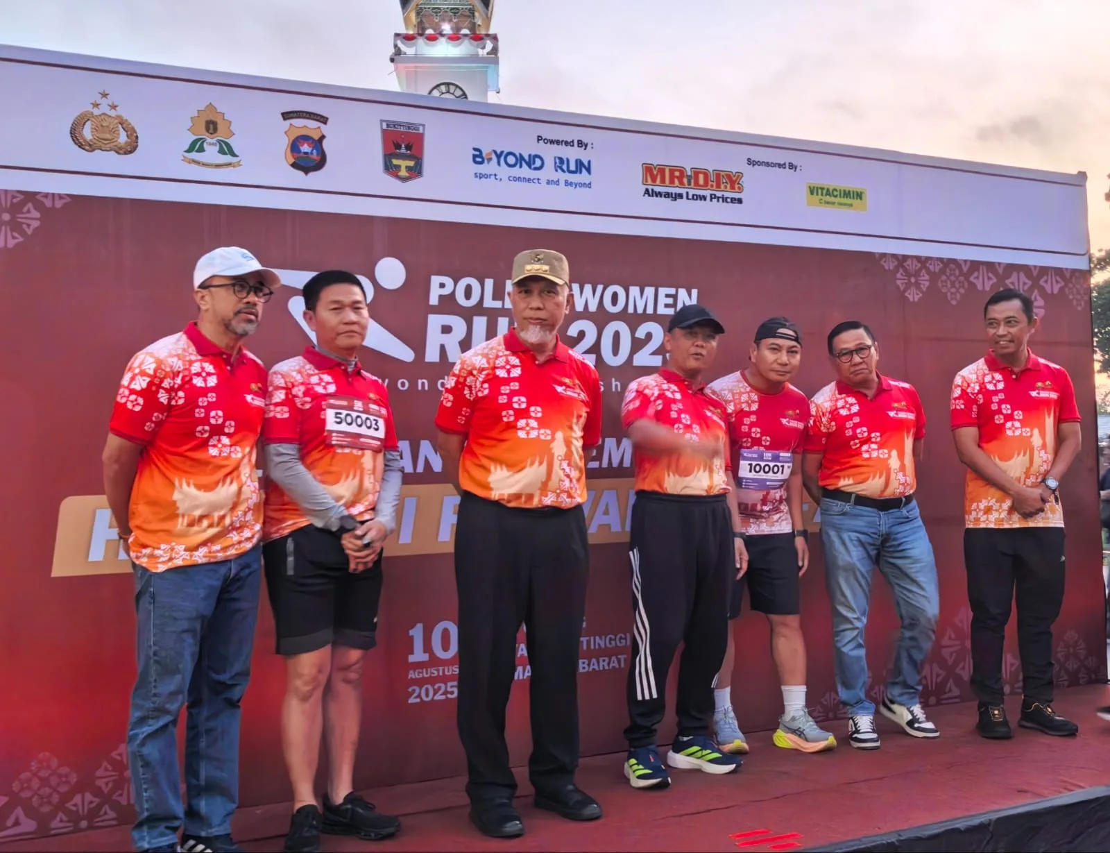 Gubernur Mahyeldi Apresiasi Police Women Run 2025, Gerakkan Semangat Olahraga dan Ekonomi Masyarakat
