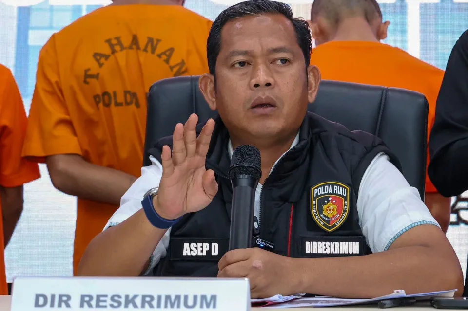 Polda Riau Sergap Dua Tersangka Transportir PMI Ilegal dari Malaysia