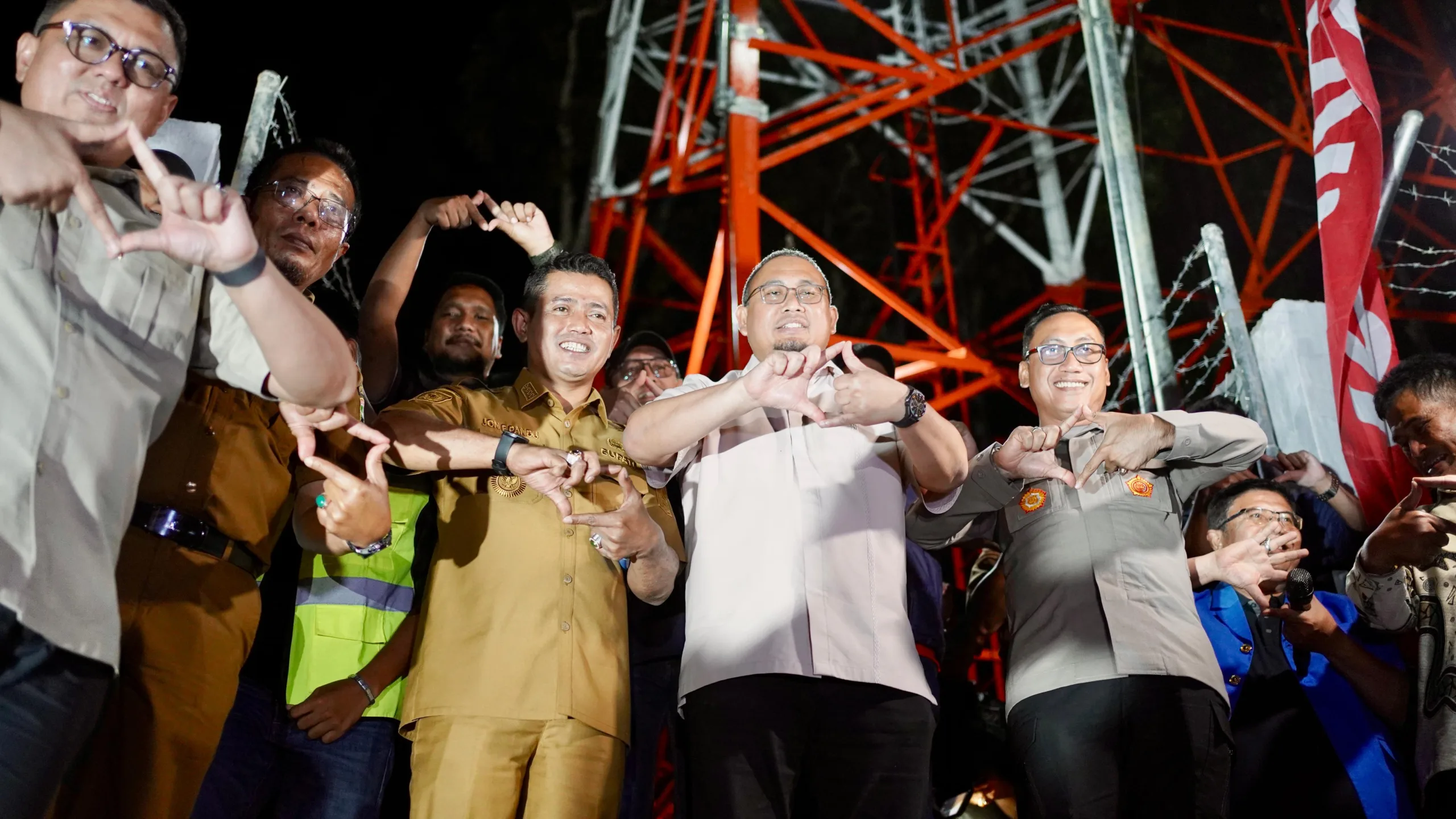 BTS Telkomsel di Nagari Pasilihan dan Nagari Katialo Diresmikan 