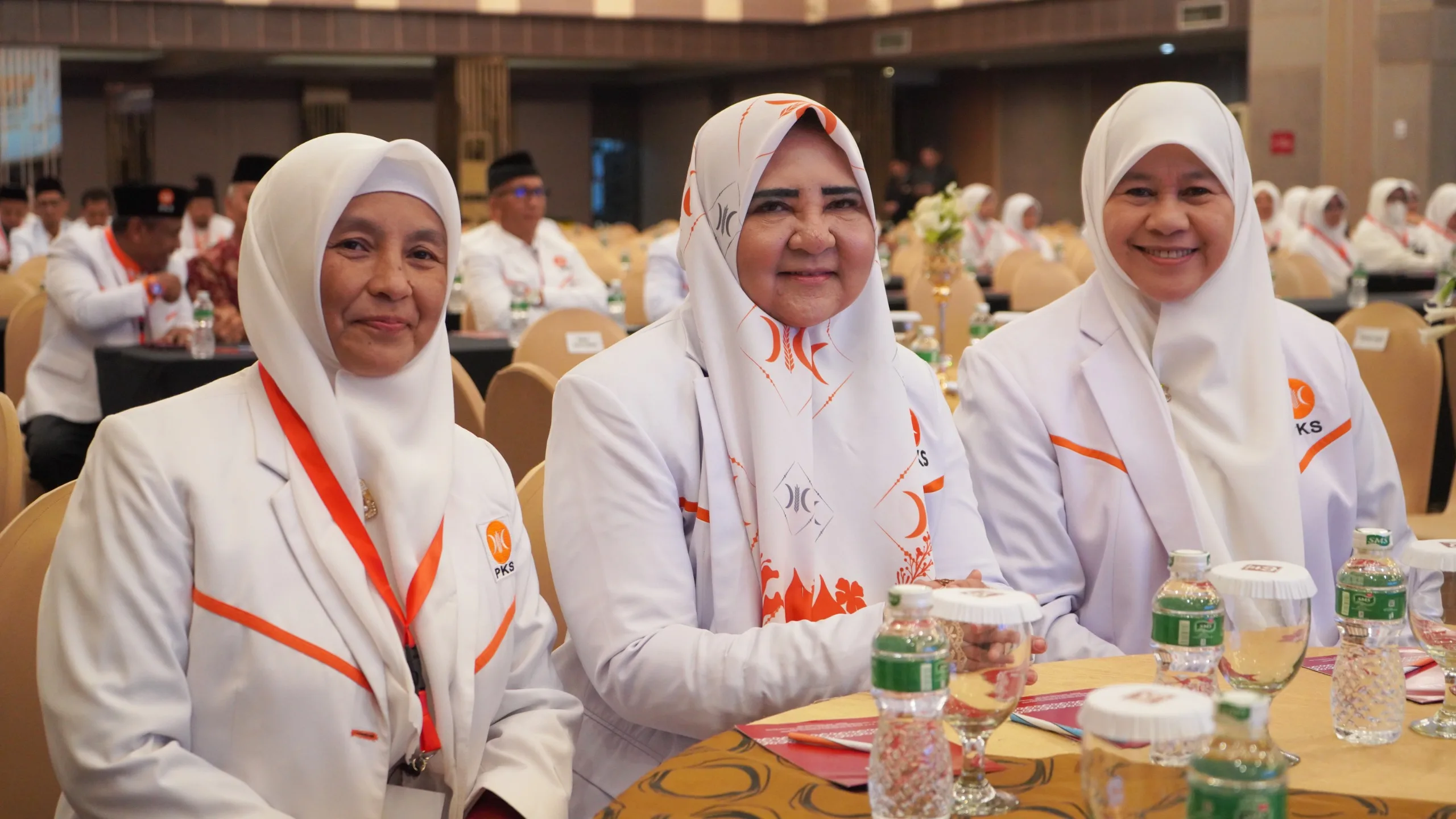 Hj. Nevi Zuairina: Muswil VI PKS Sumbar Jadi Momentum Perkuat Komitmen Pelayanan Rakyat