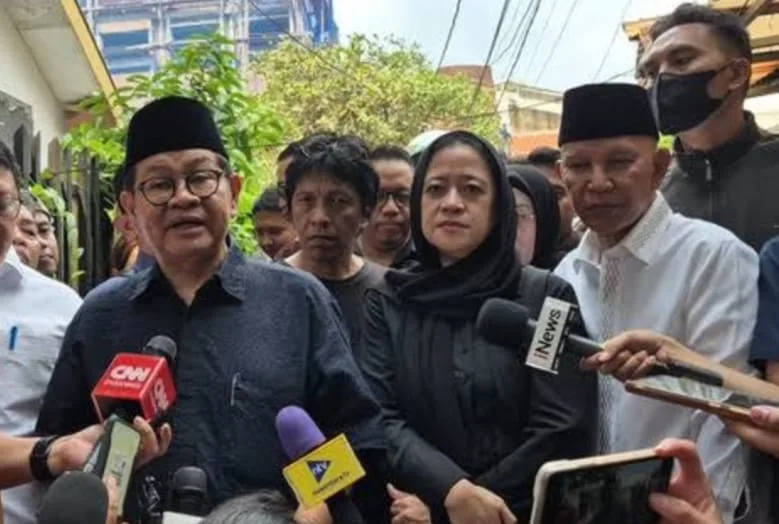 Gubernur Pramono Mengecek Car Free Day, Puing-Puing Sisa Demo Mulai Dibereskan