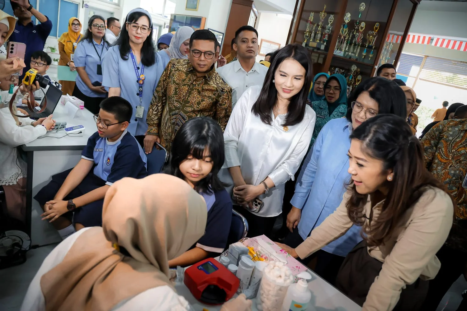 Komdigi Meutya Hafidz