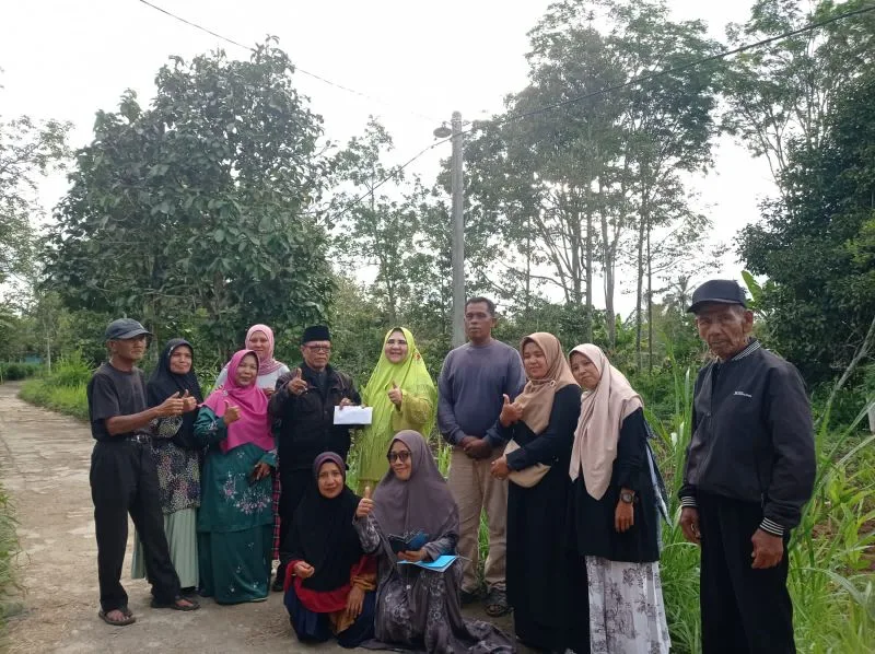 Nevi Zuairina: Pemasangan Lampu Jalan di Padang Rajo Bukti Kepedulian untuk Masyarakat