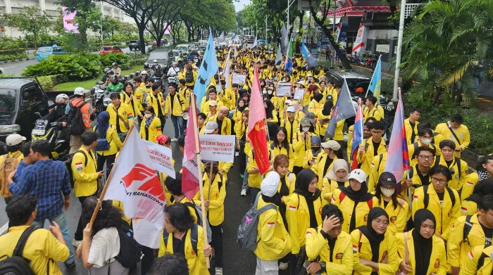 Gelar Unras, FMN Desak DPR Tuntaskan Aspirasi Rakyat dan Bebaskan 3.195 Demonstran Termasuk Del Pedro Marhaen