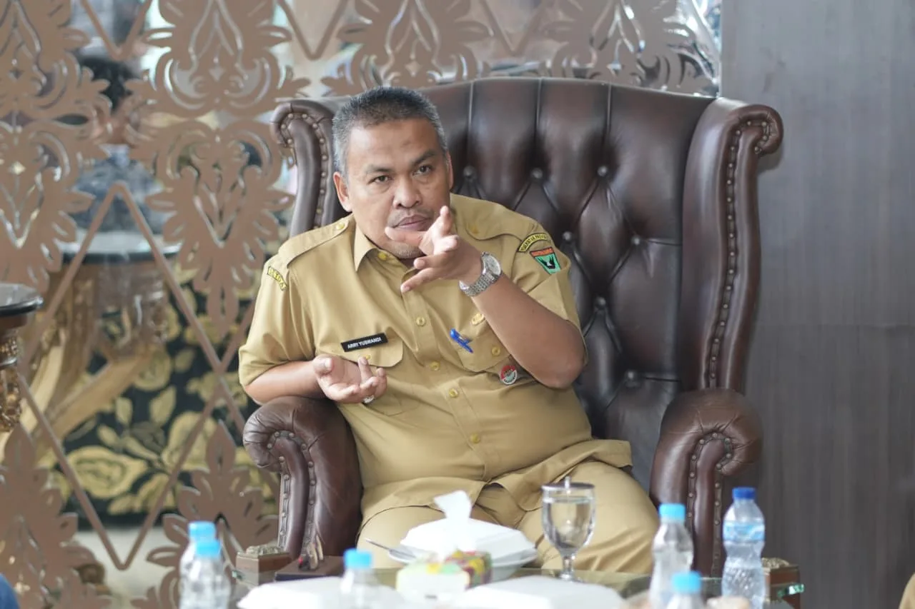 Sikapi Demo, Sekda Provinsi Sumbar Arry Yuswandi Himbau Mari Jaga Kondusif Daerah