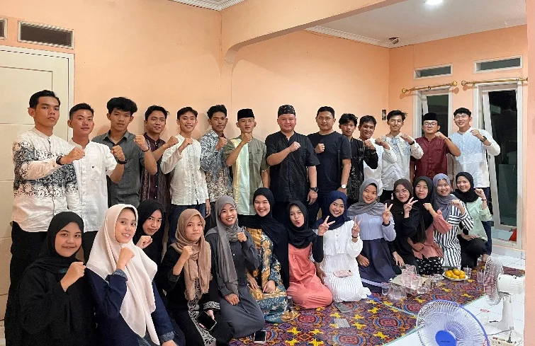 Bupati Ogan Ilir Panca Wijaya Akbar Beri Mahasiswa Rumah Sekretariat di Jakarta