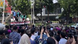 Aliansi Mahasiswa Peduli Demokrasi Geruduk DPRD DKI Tuntut Transparansi BUMD dan Tunjangan Anggota Dewan