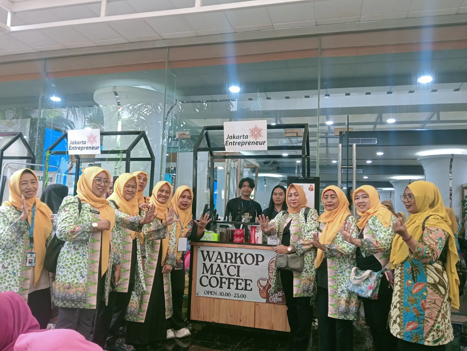 Ma'Ci Coffee Koja, Semangat Wirausaha Muda Pada Bazar PKK Expo 2025 di Balaikota