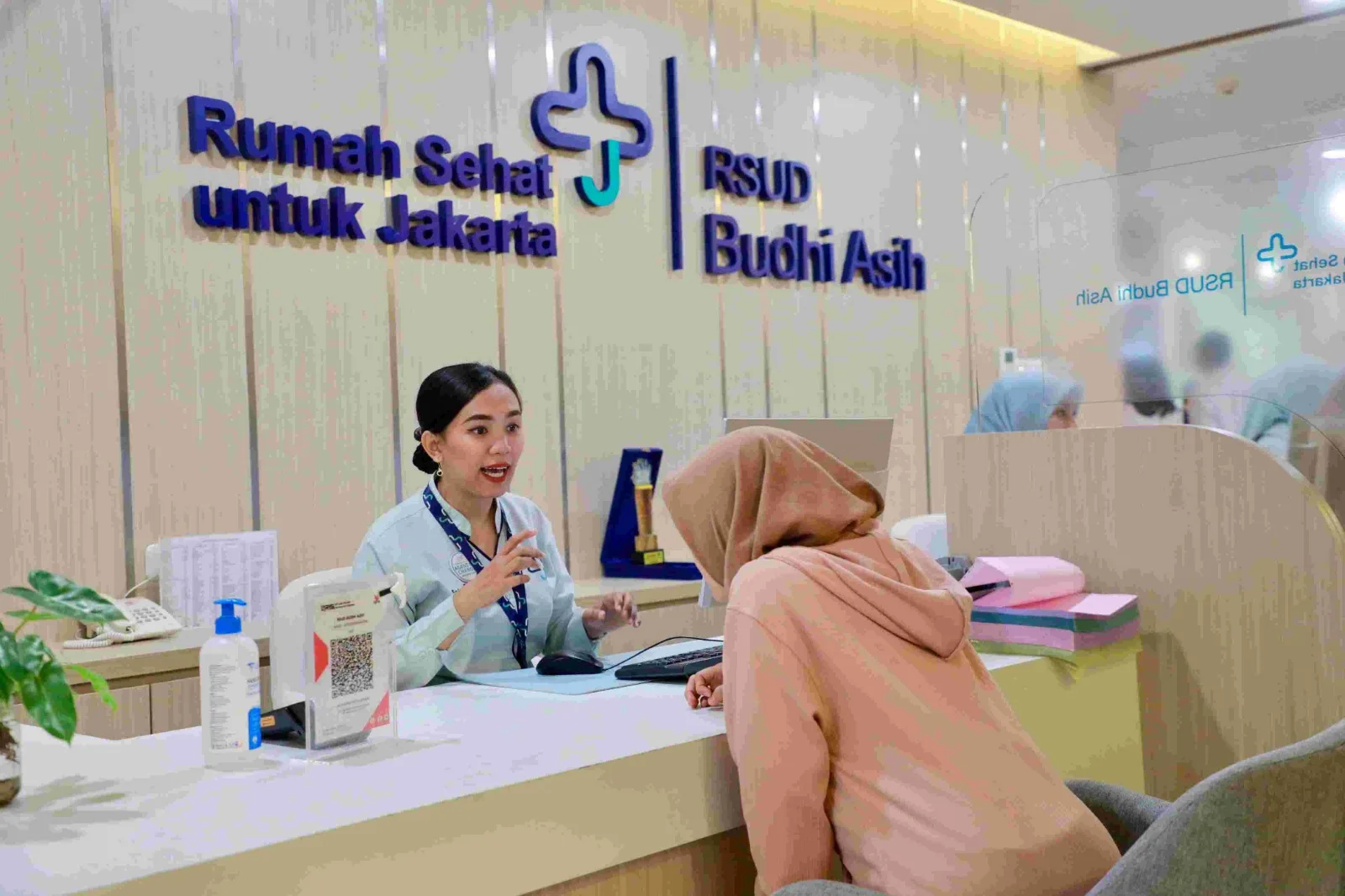 Gubernur Pramono Tinjau Fasilitas dan Layanan Kesehatan di RSUD Budhi Asih