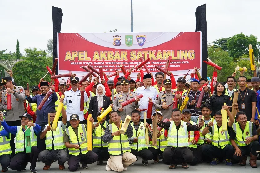 Pimpin Apel Akbar Satkamling, Kapolda Riau Irjen Herry: Hadirkan Keamanan Ekologis
