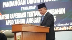 Pj Gubernur Papua Sampaikan Jawaban atas Pandangan Umum Fraksi-Fraksi DPRP Terkait Raperdasi APBD Perubahan Tahun Anggaran 2025