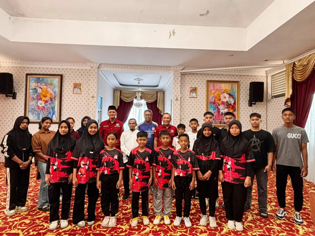 Wakil Bupati Solok Lepas Atlet Wushu Kabupaten Solok Menuju Kejuaraan Tingkat Provinsi