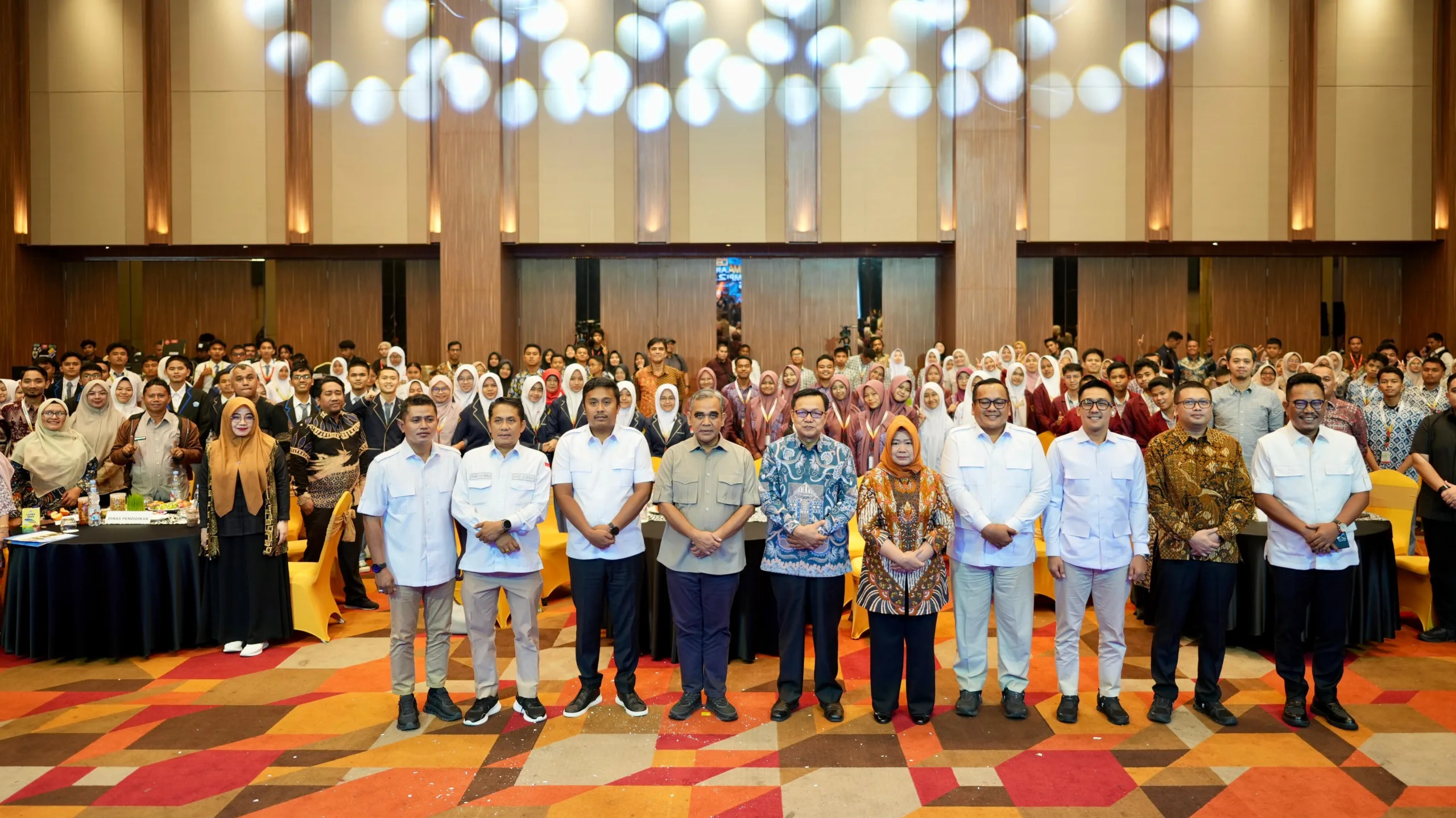 Bupati Solok Hadiri Pembukaan Lomba Cerdas Cermat (LCC) Empat Pilar MPR RI Tingkat Provinsi Sumatera Barat