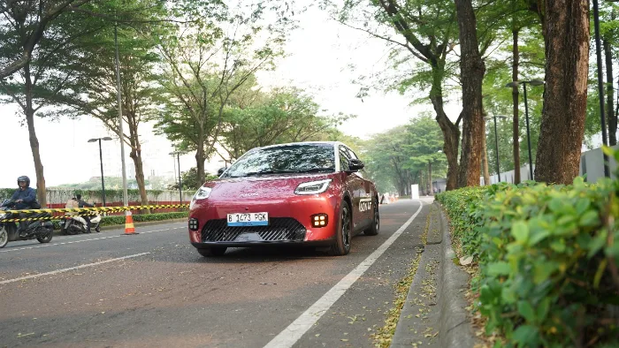 AION UT Tawarkan Efisiensi Biaya Operasional Lebih Hemat untuk Mobilitas Harian