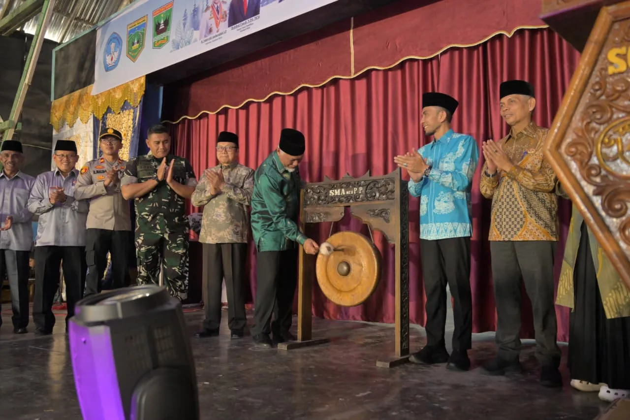 Mahyeldi Kagum, Batik Birru SMAN 1 Padang Panjang Himpun 4.200 Peserta dari Seluruh Indonesia