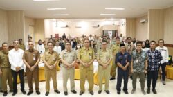 Bina Bangda Tinjau Langsung Pelayanan Dasar di Jakarta, Pastikan Warga Terlayani dengan Baik