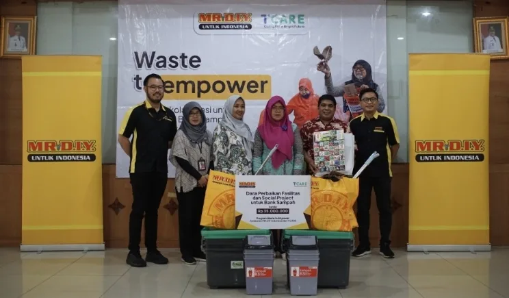 PT Daya Intiguna Yasa Tbk bersama T.CARE Foundation Gelar Program Edukasi Pengelolaan Bank Sampah di Jabodetabek
