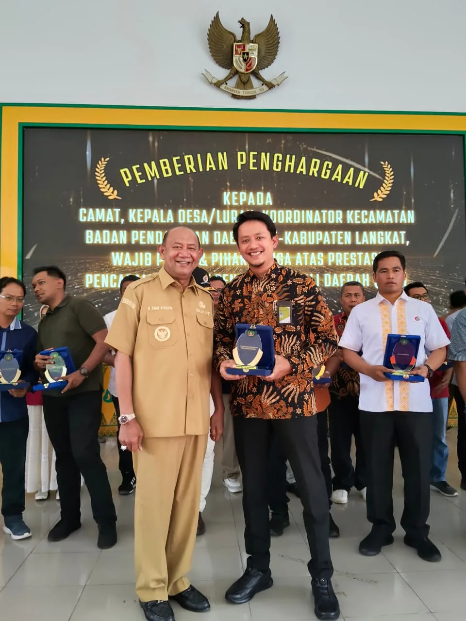 Pertamina EP Pangkalan Susu Raih Penghargaan Wajib Pajak Teladan dari Bupati Langkat