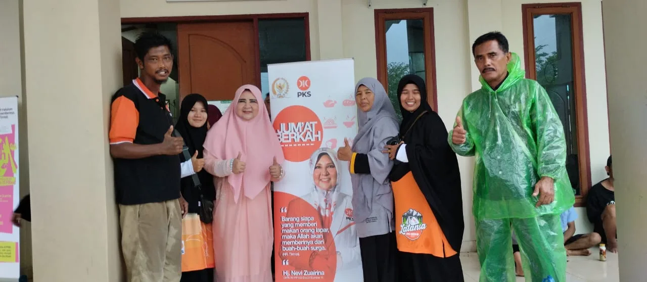 Nevi Zuairina dan PKS Tunggul Hitam Hadir di Tengah Warga, Salurkan Bantuan untuk Korban Musibah