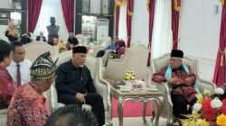 Gubernur Mahyeldi Terima Audiensi Dato’ Ahmad Azzam, Bahas Penghargaan Buya Hamka dan Pengembangan Wisata Religi Maninjau