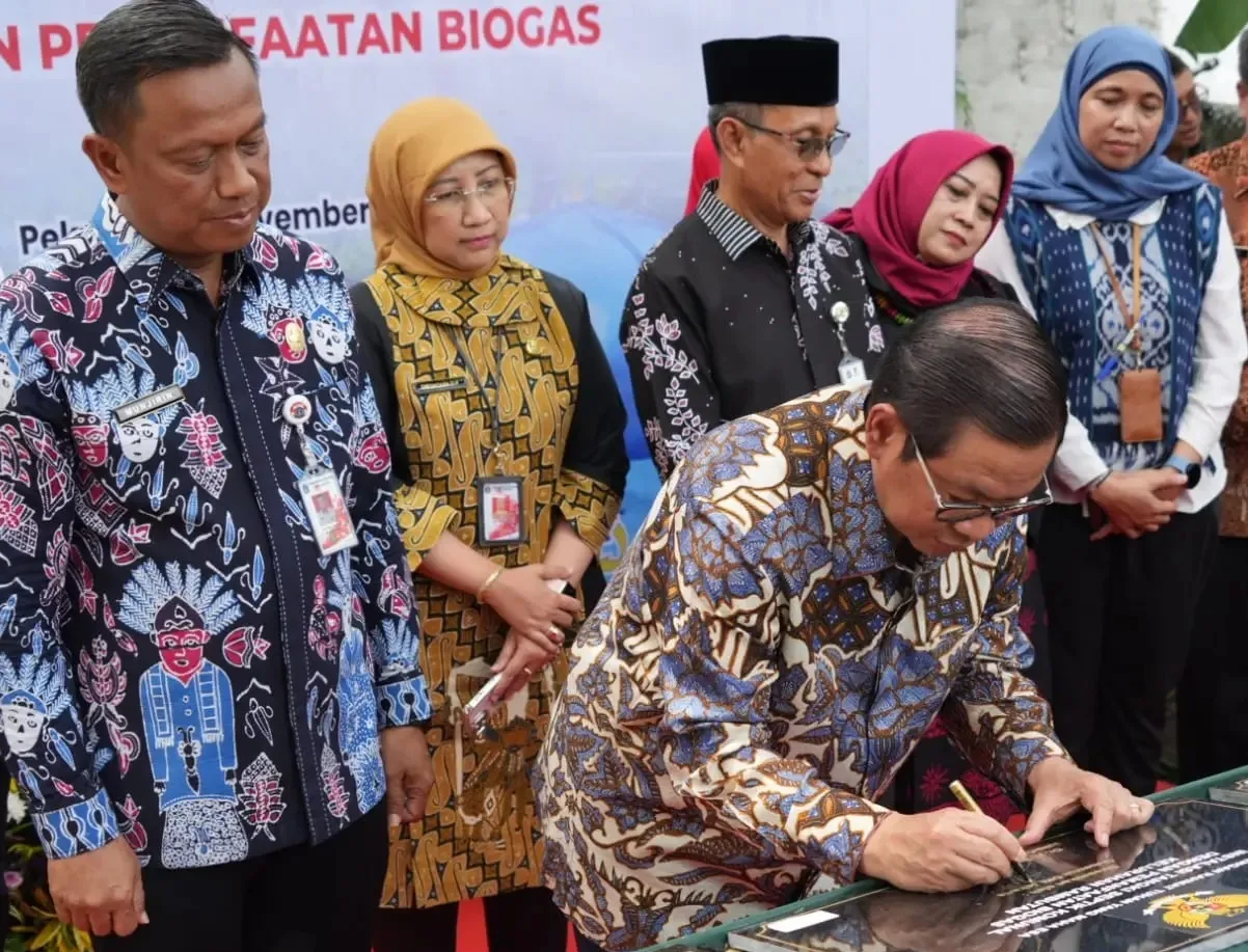 Gubernur Pramono Apresiasi Wali Kota Jaktim Munjirin yang Sukses Membangun Wilayah Bersih, Sehat, dan Bermartabat