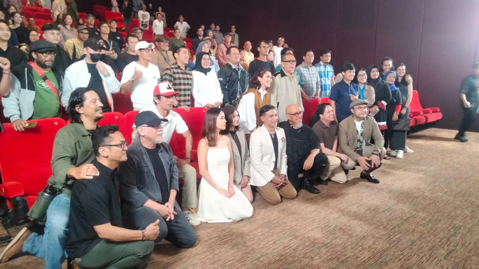Film “Belum Ada Judul” Dibintangi Bucek & Iwan Fals Tayang Serentak di Bioskop Mulai 20 November 2025