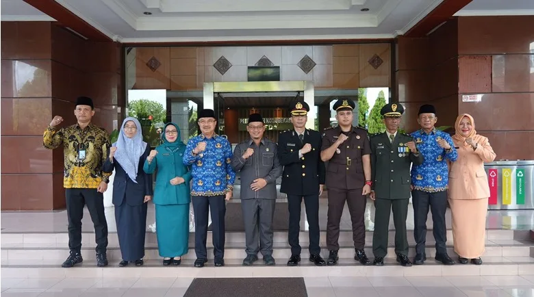 Ketua DPRD Kota Bekasi Hadiri Upacara Hari Pahlawan 2025: Tegaskan Pentingnya Meneladani Semangat Juang Para Pahlawan