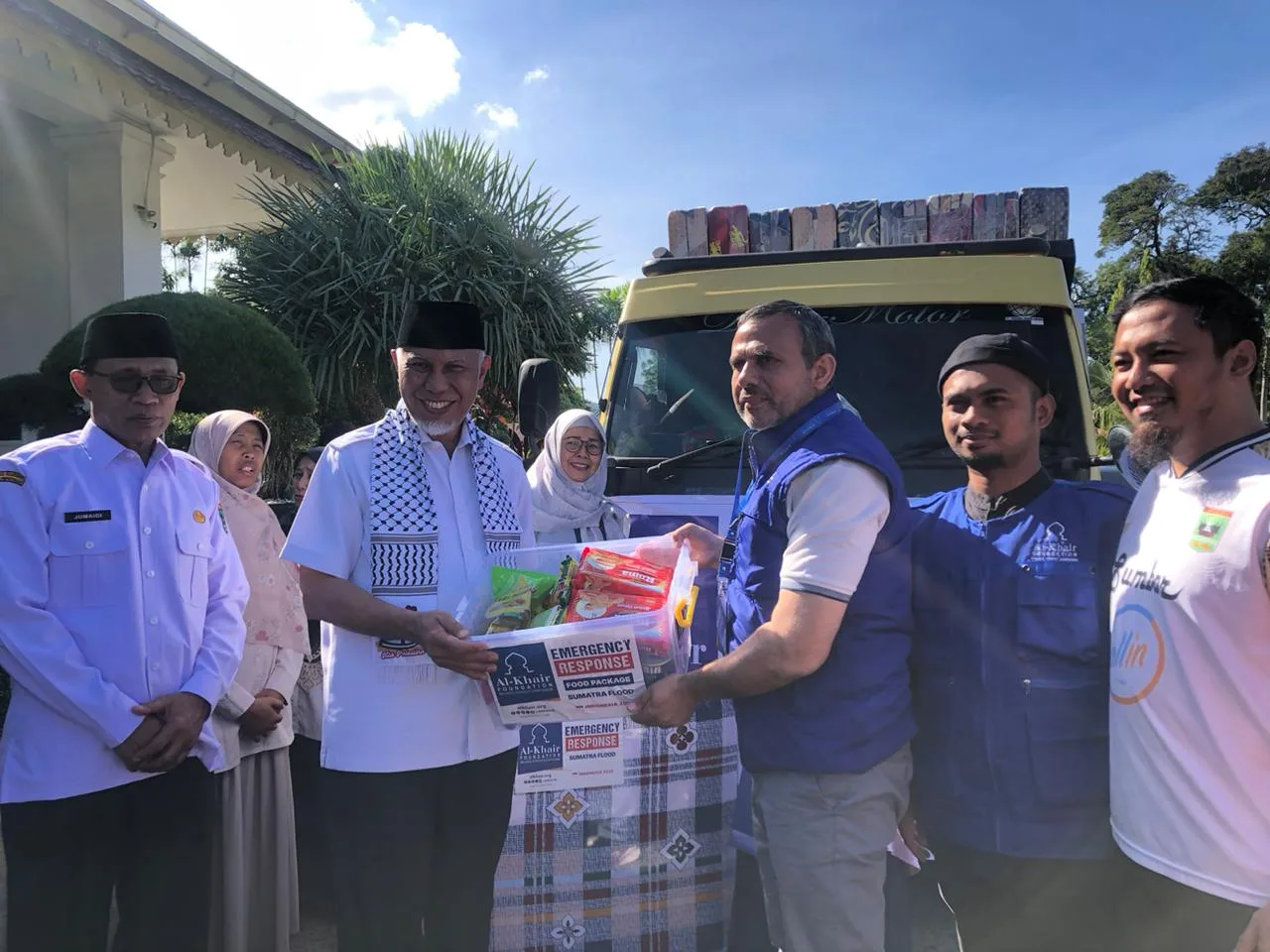 Al-Khair Foundation Salurkan Bantuan Senilai Rp600 Juta untuk Warga Sumbar Terdampak Bencana Hidrometeorologi