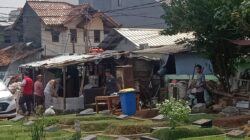Pemkot Jakarta Timur Minta Warga Bongkar Rumah dan Tempat Usaha di Area Kuburan Kober Jatinegara, Secepatnya!
