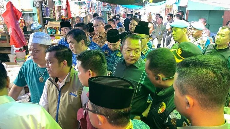 Polda Riau dan Jajaran Pemprov Intensifkan Pengawasan Stok, Harga, dan Distribusi Sembako Jelang Nataru