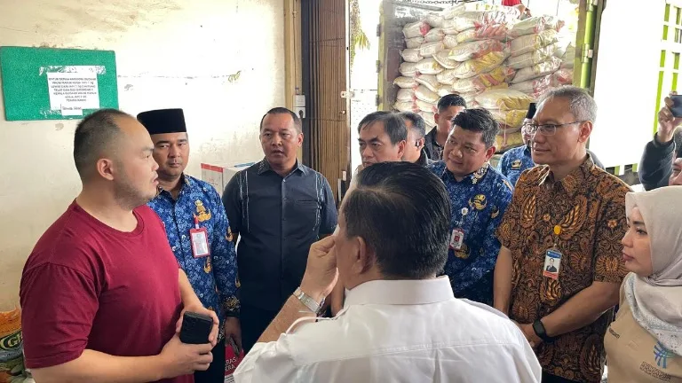 Polda Riau dan Jajaran Pemprov Intensifkan Pengawasan Stok, Harga, dan Distribusi Sembako Jelang Nataru